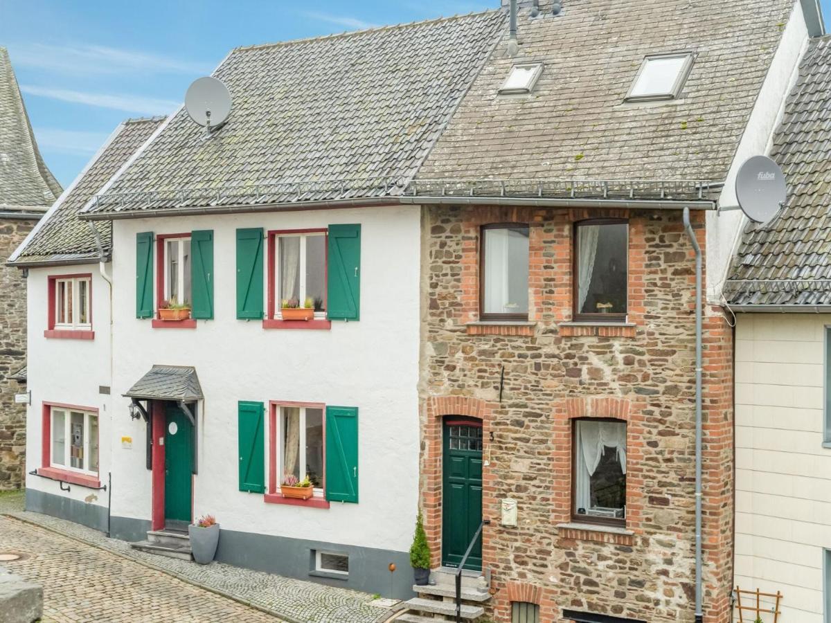 Apartment in Hellenthal Reifferscheid with Wellness Oasis Exterior foto